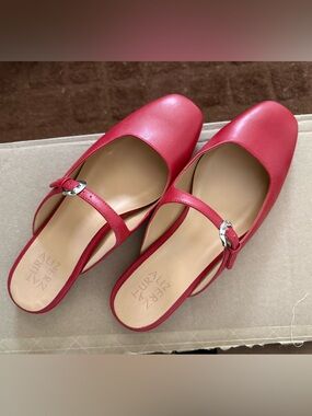 NEW Naturalizer Red Leather Mary Jane Mules